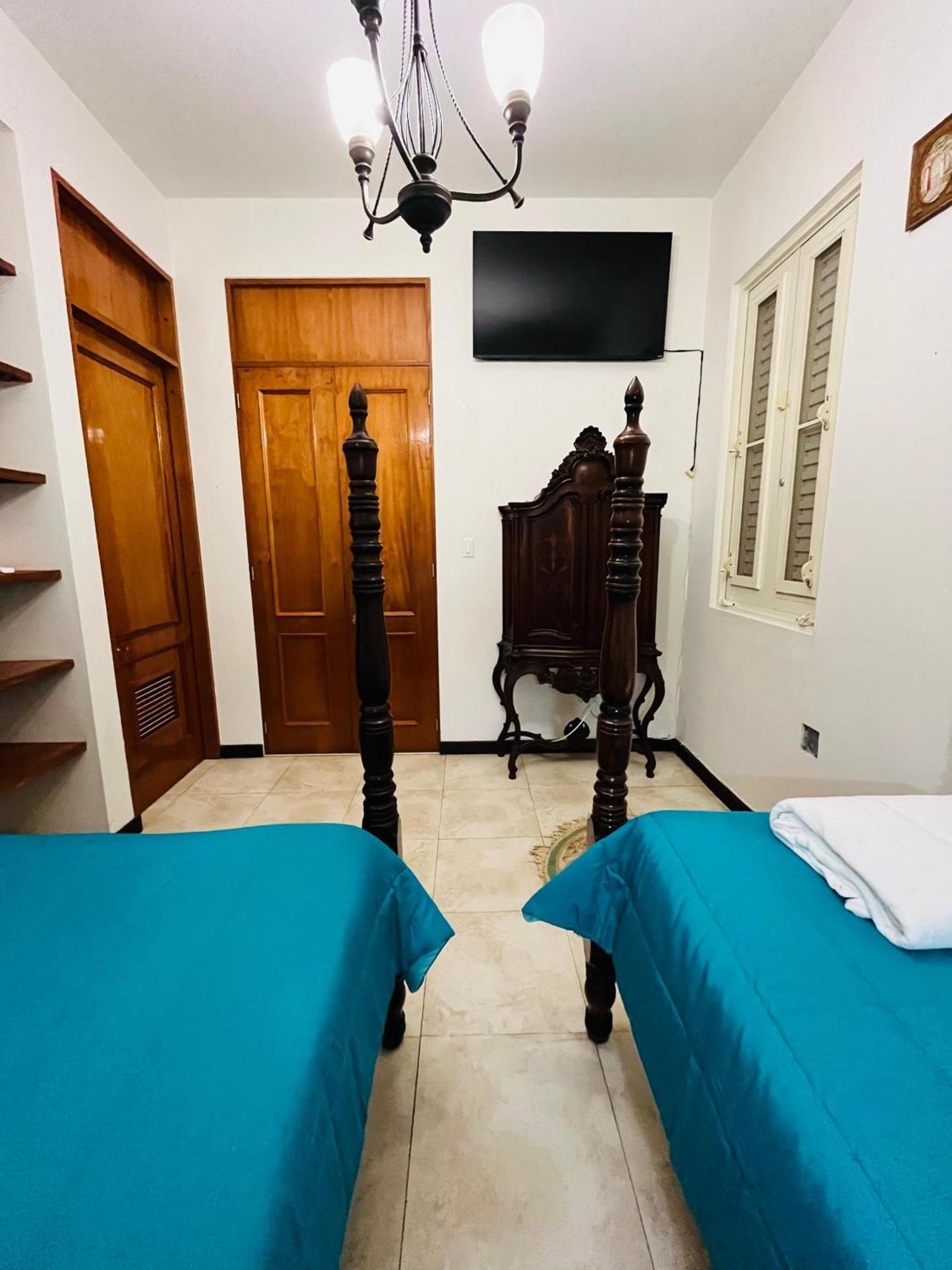 Hotel Libertad Lares Zewnętrze zdjęcie